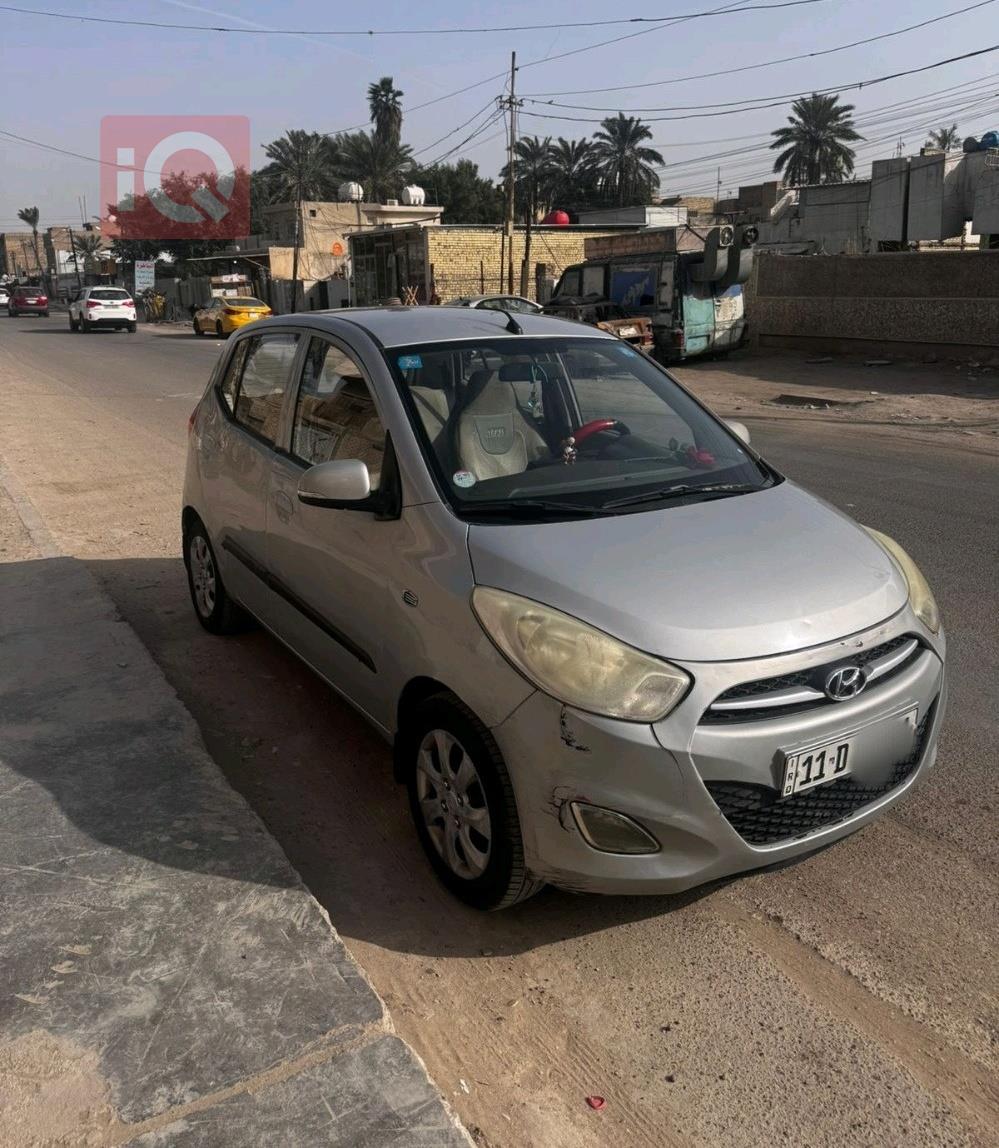 هيونداي i10